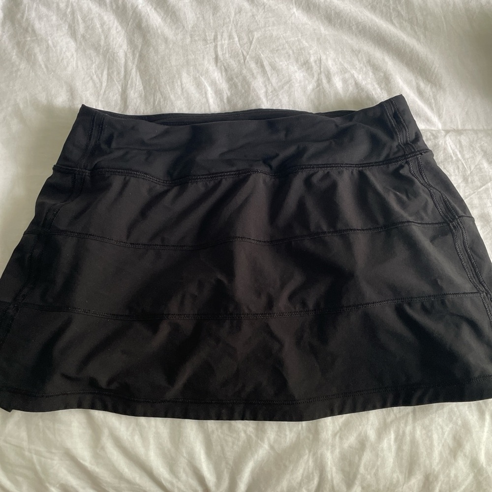 Lululemon Athletica Black pace rival Skirt